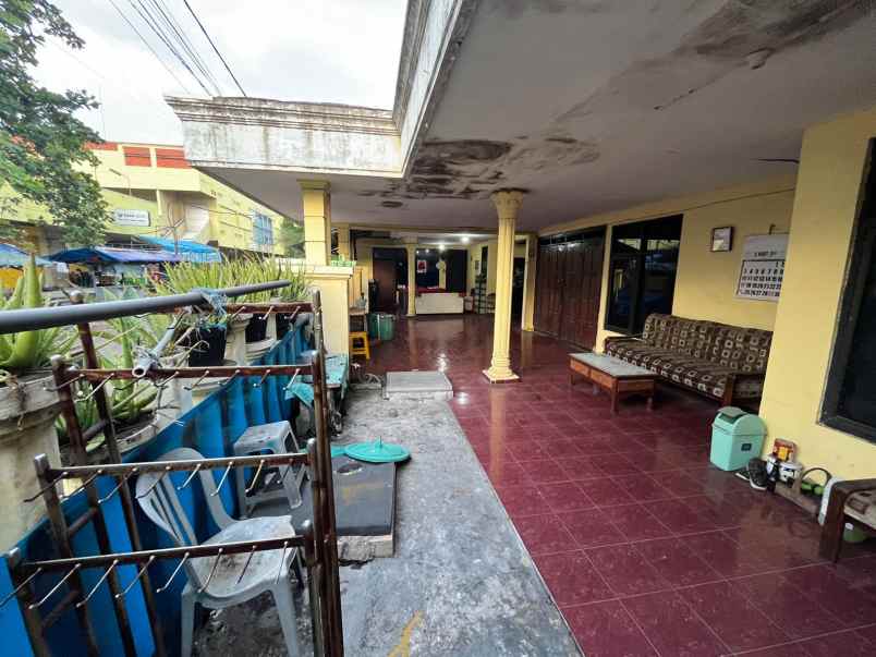 dijual rumah rungkut asri