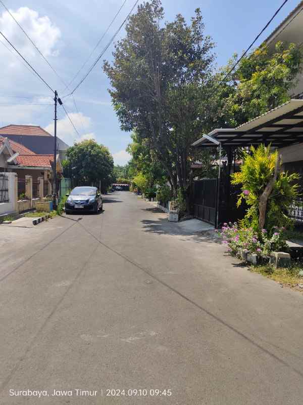 dijual rumah rungkut asri barat