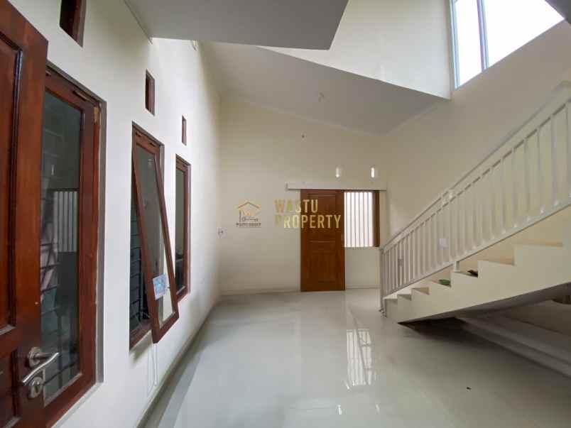 dijual rumah sardonoharjo ngaglik