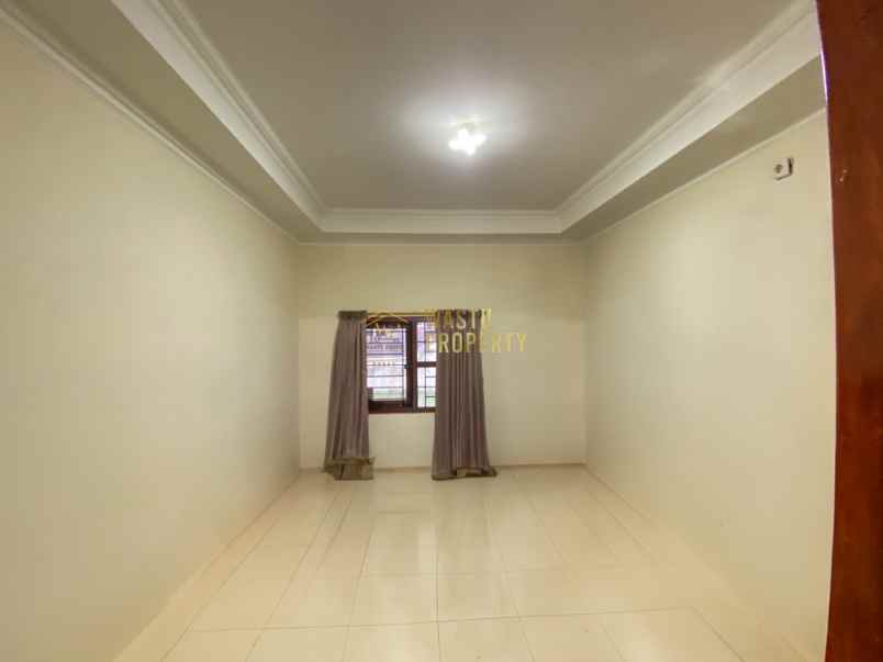 dijual rumah sardonoharjo ngaglik