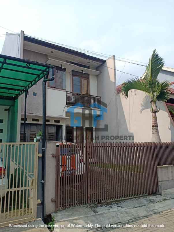 dijual rumah sariwangi