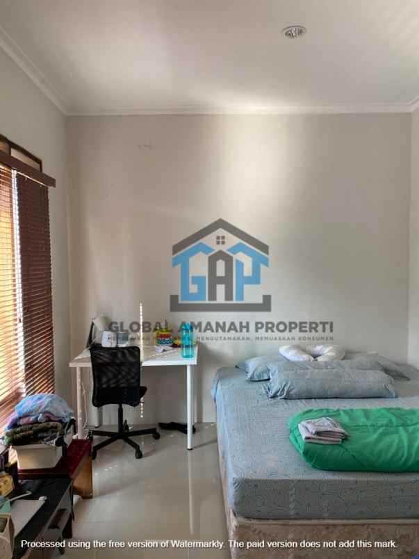 dijual rumah sariwangi