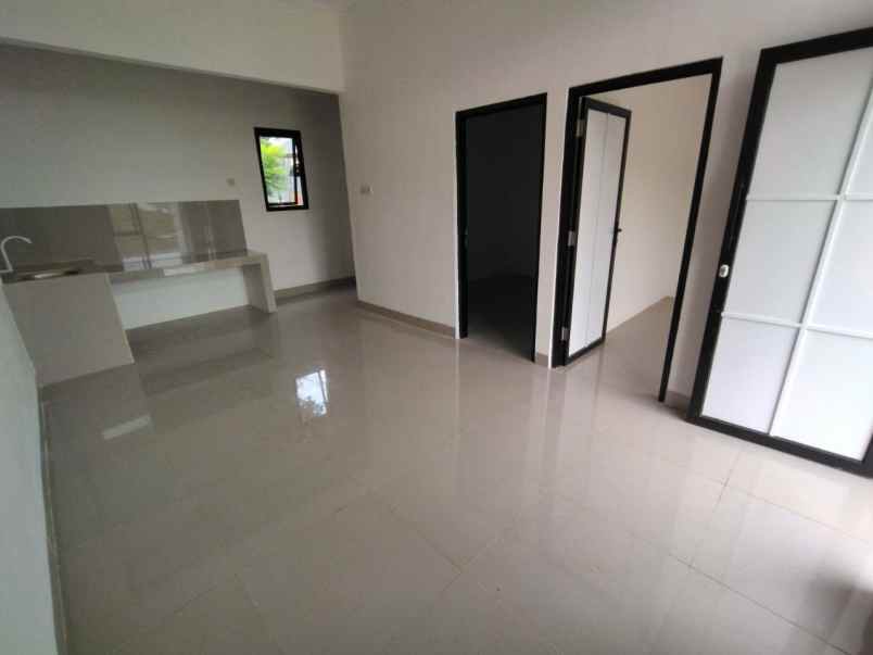 dijual rumah sawangan