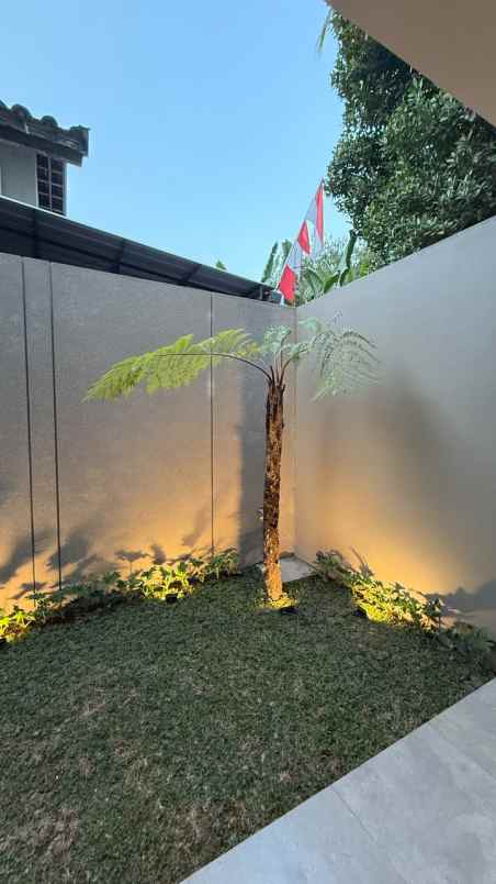 dijual rumah sayegan