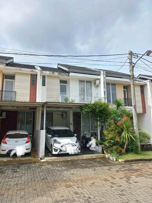 dijual rumah secondary murah area bojongsari depok