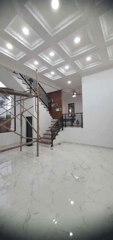 dijual rumah sentul city