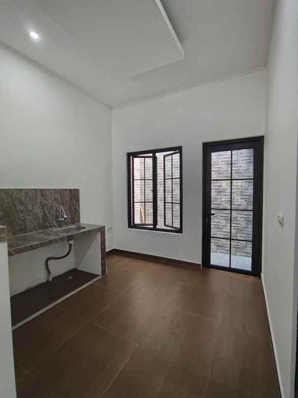 dijual rumah sentul selatan bsbajan madang