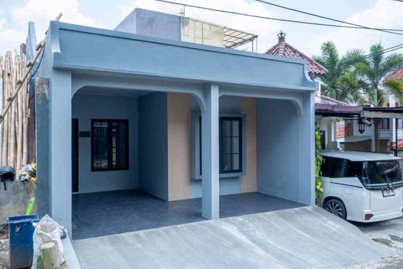 dijual rumah sentul selatan bsbajan madang