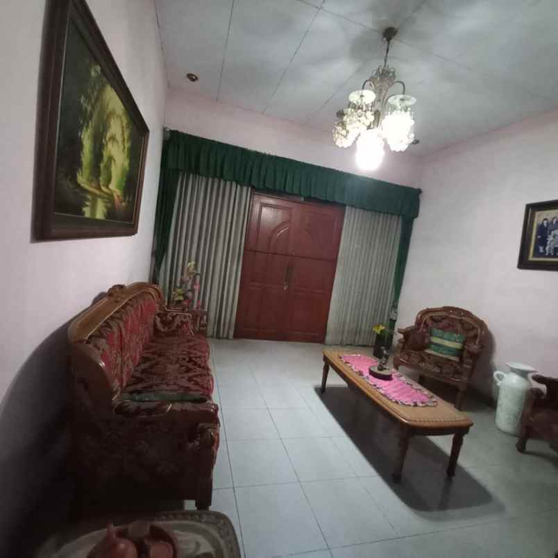 dijual rumah serdang