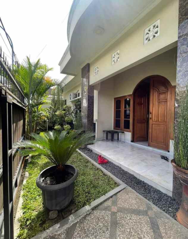 dijual rumah sewon