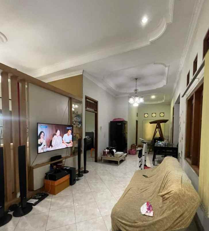 dijual rumah sewon