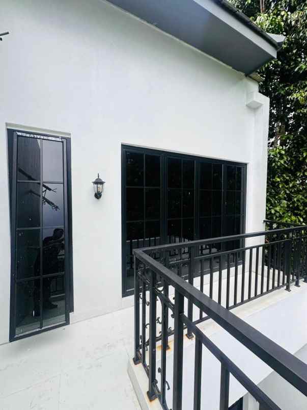 dijual rumah sidoarum godean