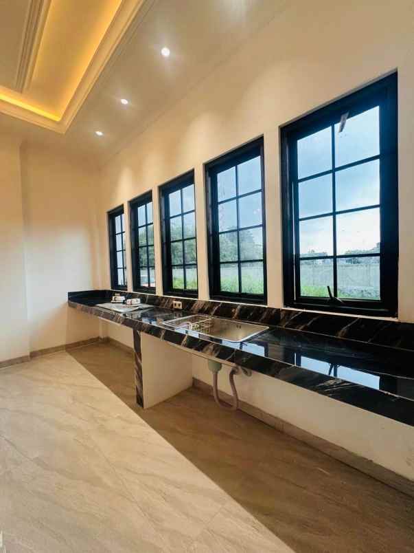 dijual rumah sidoarum godean