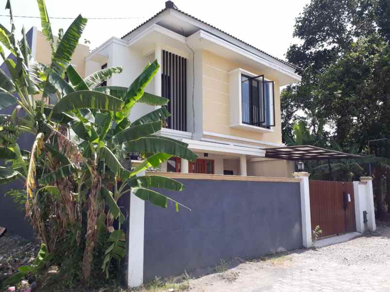 dijual rumah sinduadi mlati sleman diy