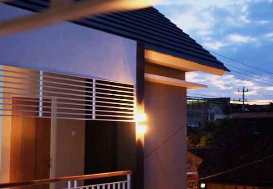 dijual rumah sinduharjo