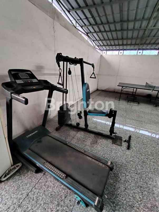 dijual rumah siwalankerto