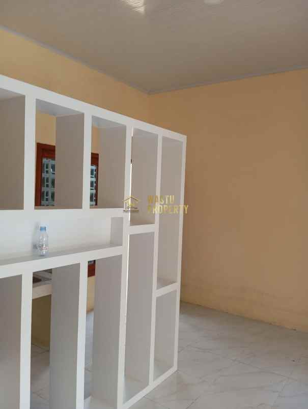 dijual rumah srimartani