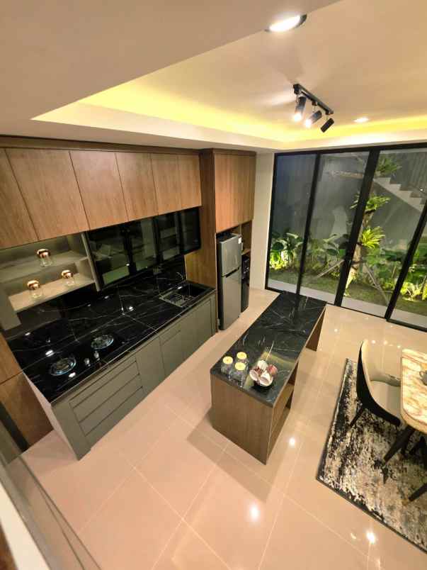 dijual rumah stadion maguwoharjo