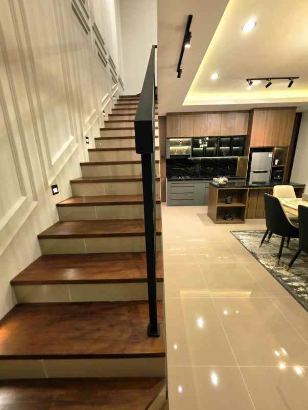 dijual rumah stadion maguwoharjo