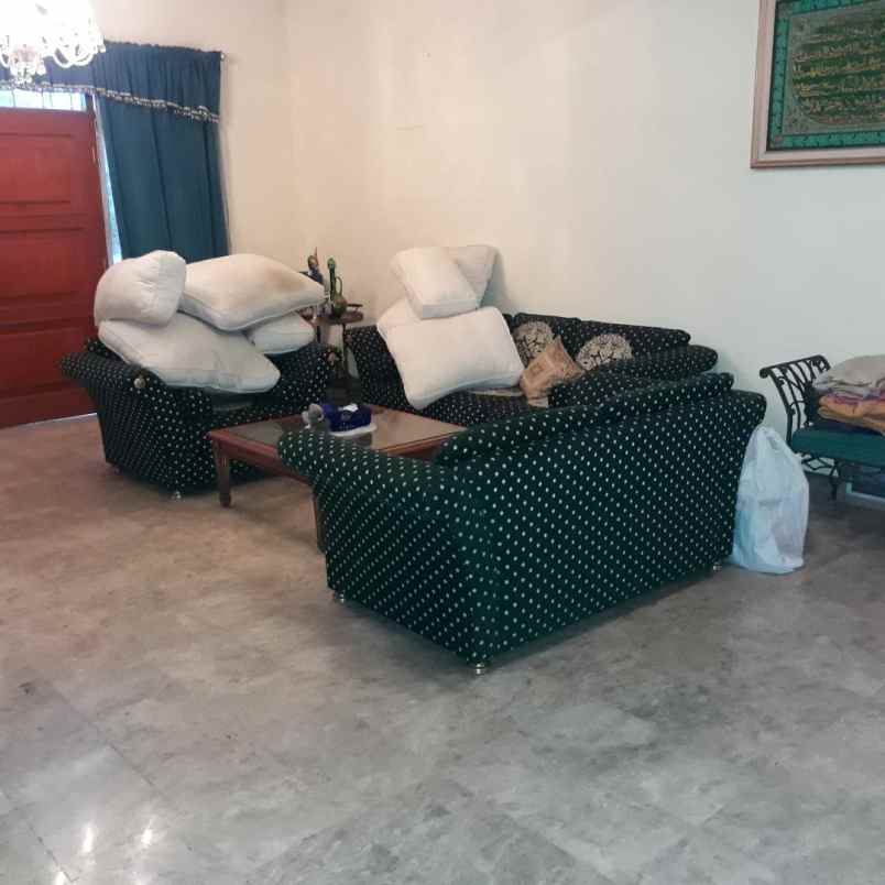 dijual rumah sukaluyu pahlawan cikutra