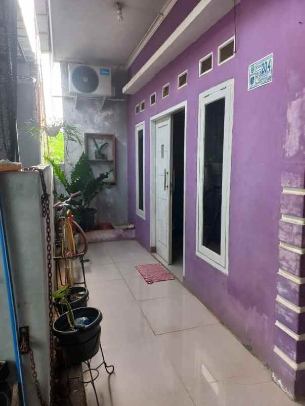 dijual rumah sukamaju baru