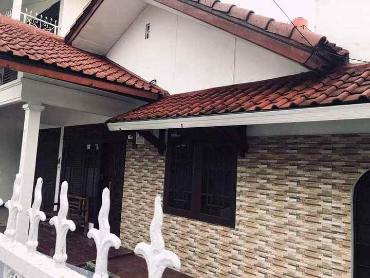 dijual rumah sukamenak