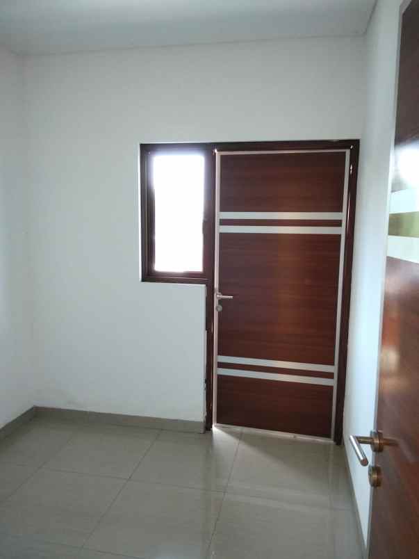 dijual rumah sukmajaya