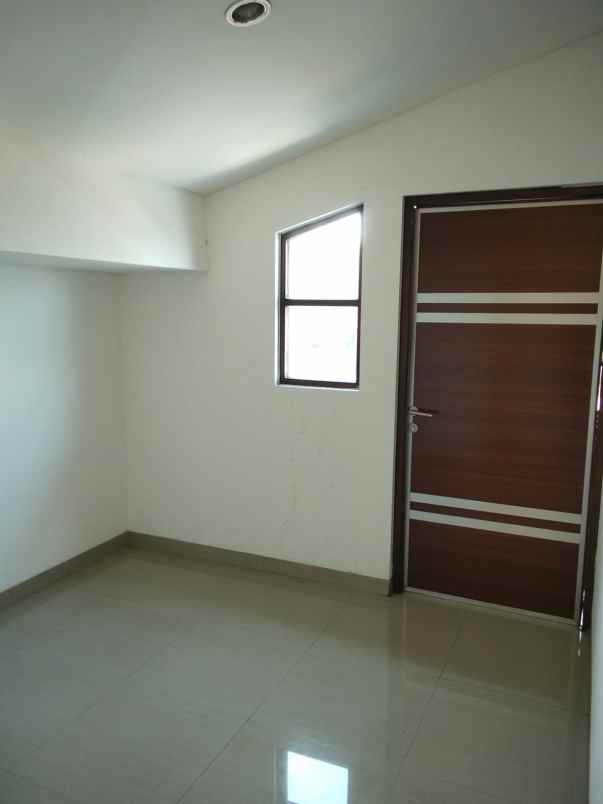 dijual rumah sukmajaya