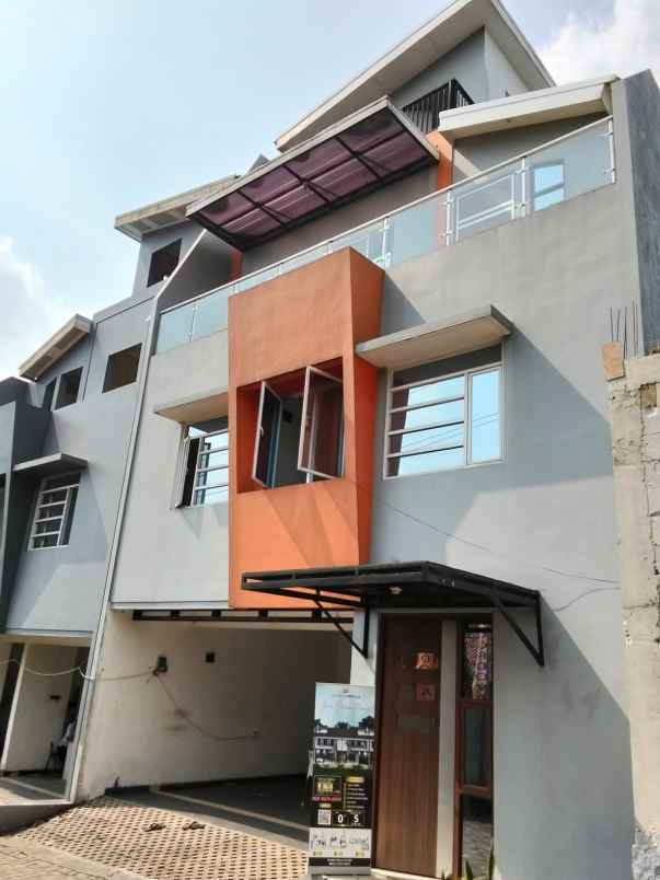 dijual rumah sukmajaya
