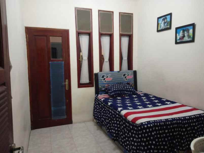 dijual rumah sulfat agung