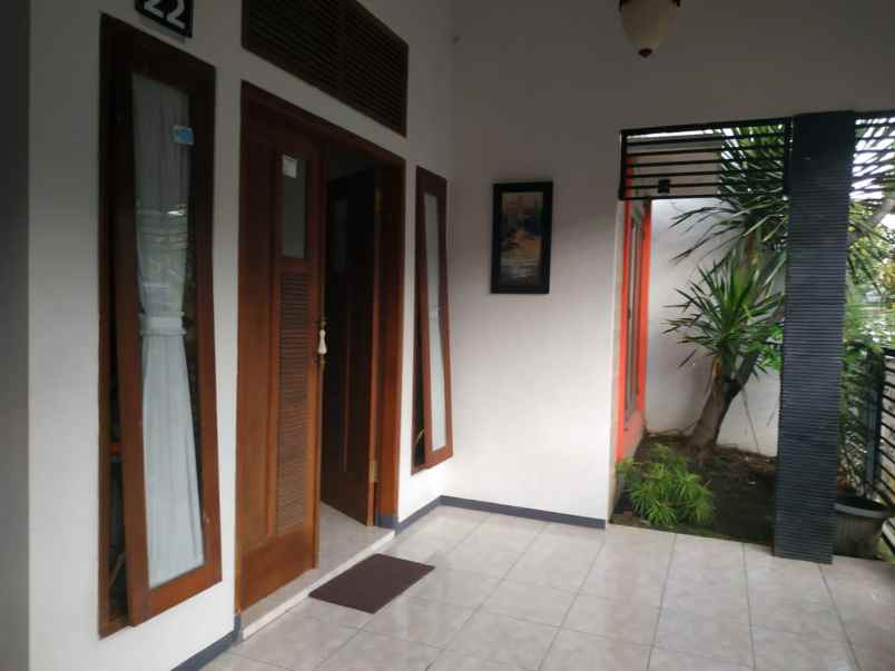 dijual rumah sulfat agung