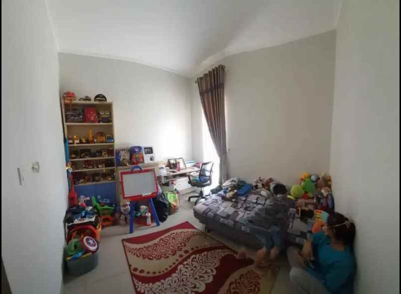 dijual rumah summarecon bekasi cluster