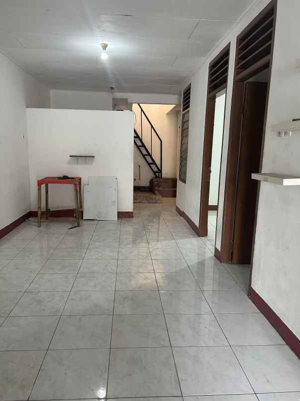 dijual rumah sunter kirana