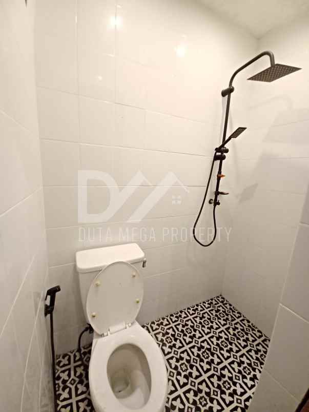 dijual rumah super cantik di bsd city