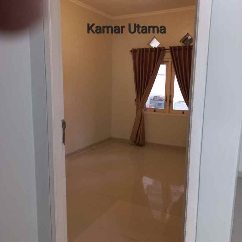 dijual rumah taman aloha