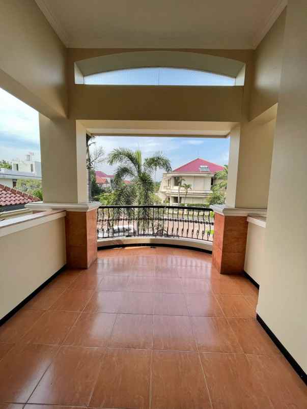 dijual rumah taman hunian satelit