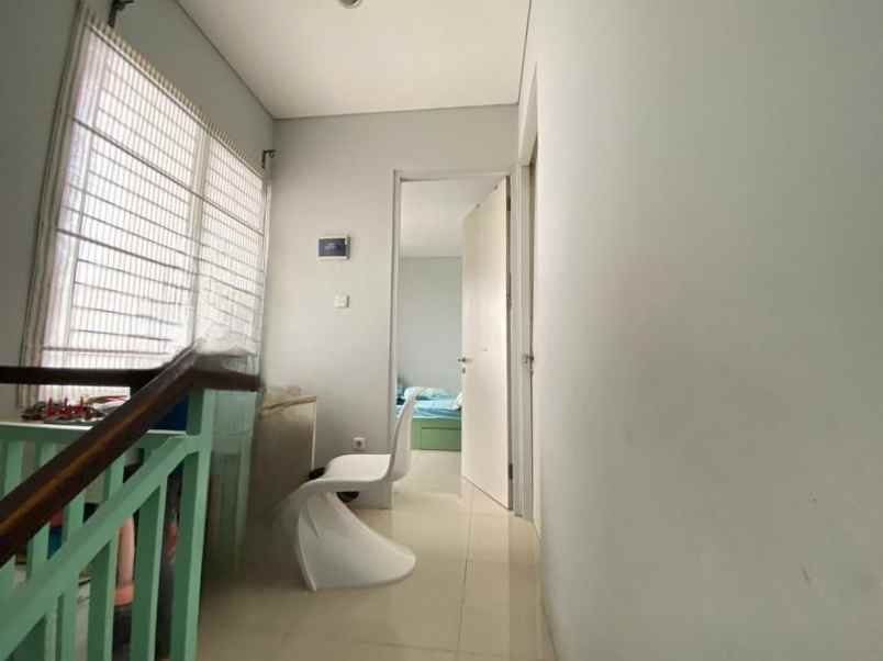 dijual rumah tamini residence cipayung