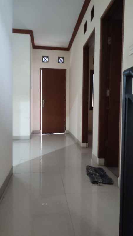 dijual rumah tanah abang jakarta pusat