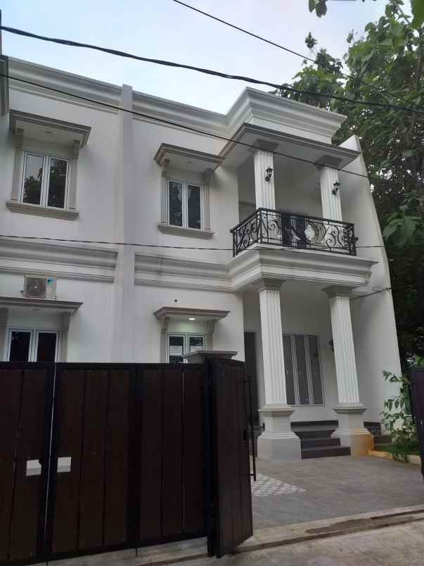 dijual rumah tanah baru beji depok