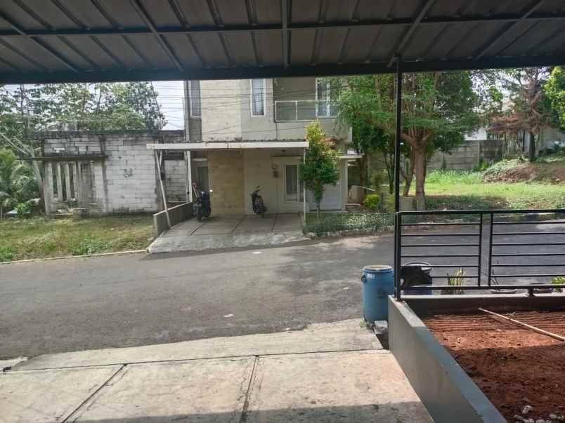 dijual rumah tapos depok