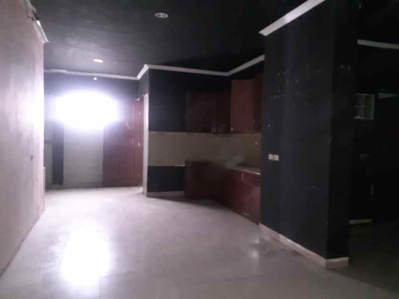 dijual rumah tebet barat