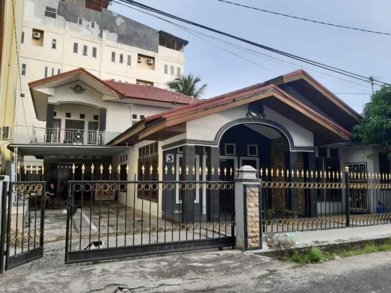 dijual rumah tengah kota pekanbaru