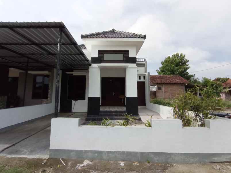 dijual rumah trunuh klaten selatan klaten