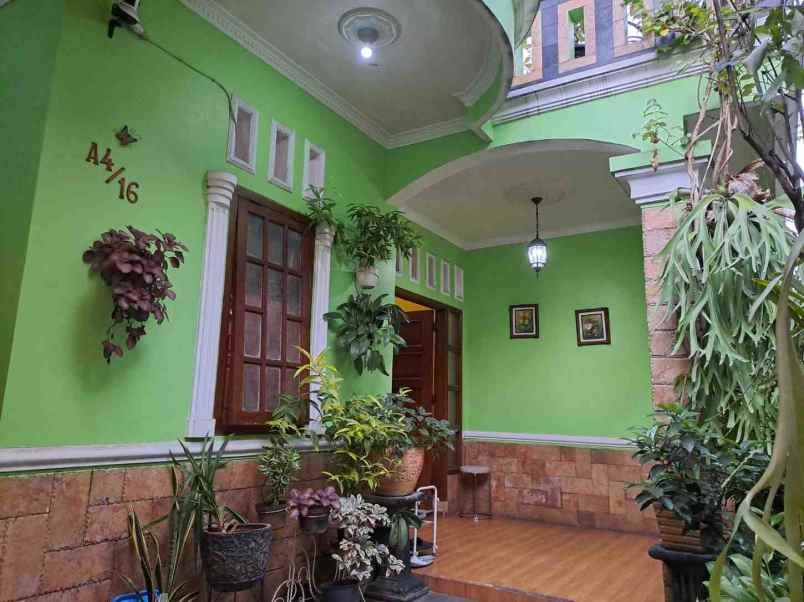 dijual rumah tugu