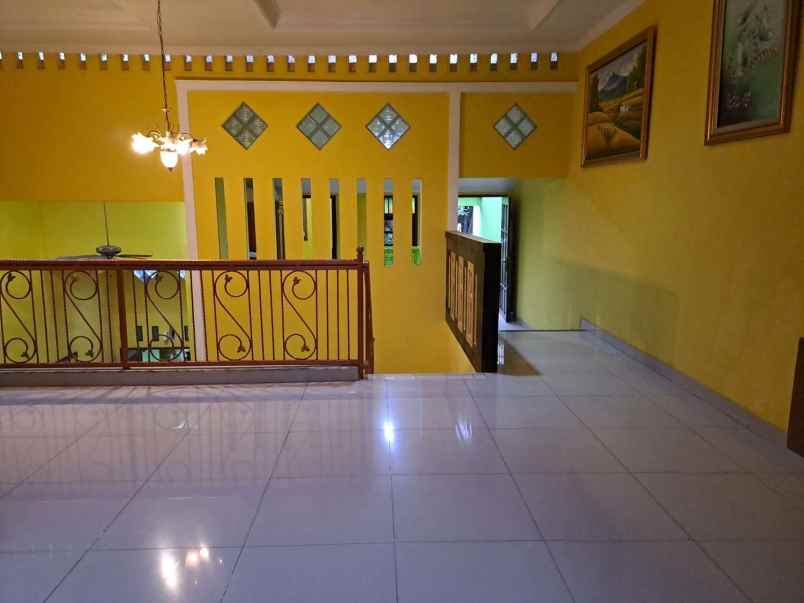 dijual rumah tugu