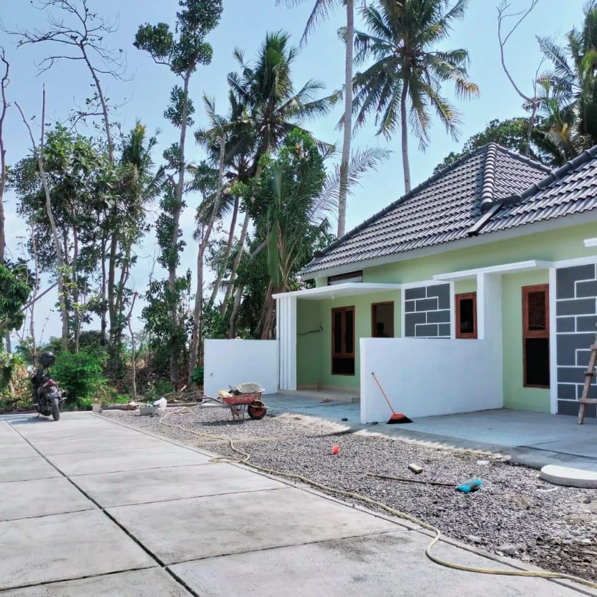 dijual rumah utara lpmp selomartani