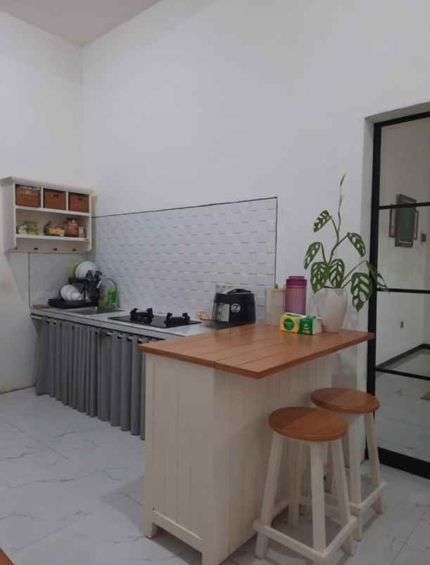 dijual rumah villa dadaprejo batu malang