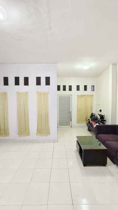 dijual rumah villa mutiara serpong