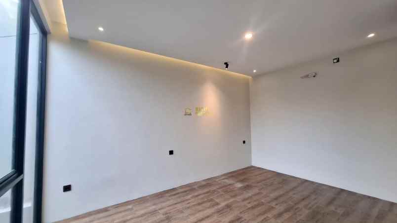 dijual rumah wedomartani