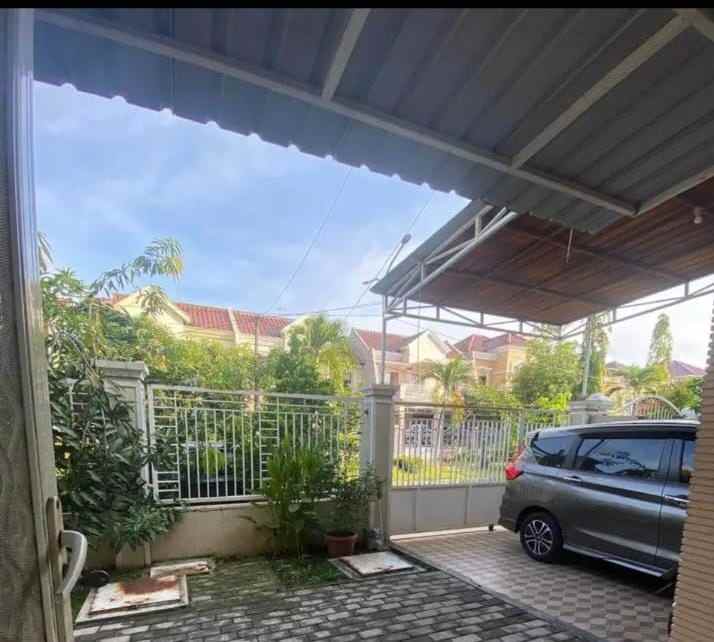 dijual rumah wiguna